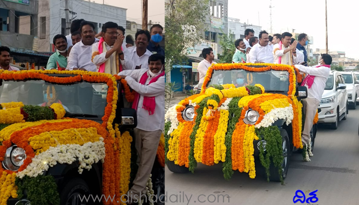 ఎమ్మెల్సీ తాత మధుసూదన్‌కి ఘనస్వాగతం పలికిన టీఆర్ఎస్ శ్రేణులు