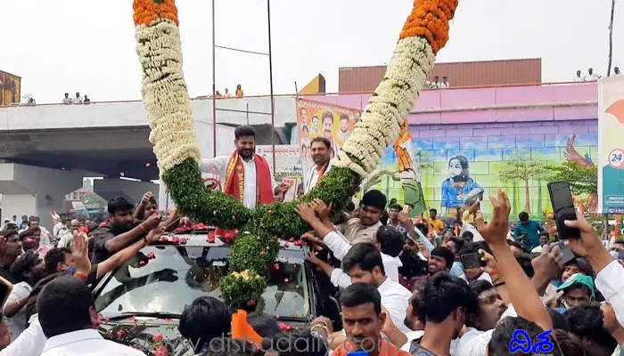 సీఎం రేవంత్ రెడ్డి.. జడ్చర్లలో హోరెత్తిన నినాదం