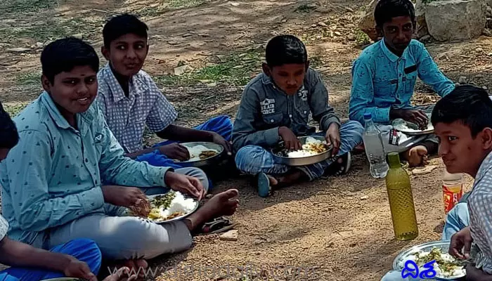 అక్షయపాత్ర మాకొద్దు.. మధ్యాహ్న భోజనంలో లోపించిన నాణ్యత