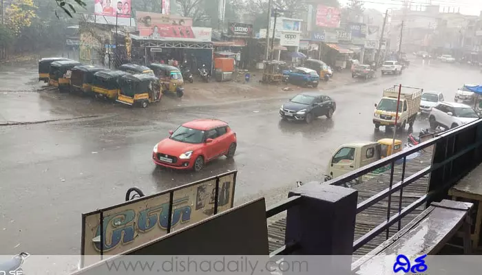 శంకర్‌పల్లిలో ఈదురుగాలులతో కూడిన భారీ వర్షం