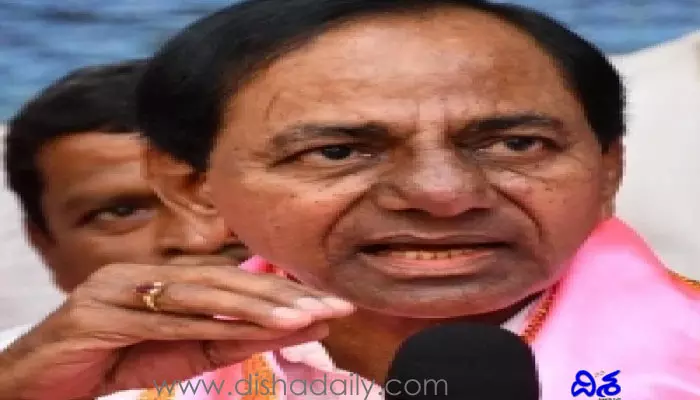 తెలంగాణ భవన్ కు చేరుకున్న సీఎం కేసీఆర్