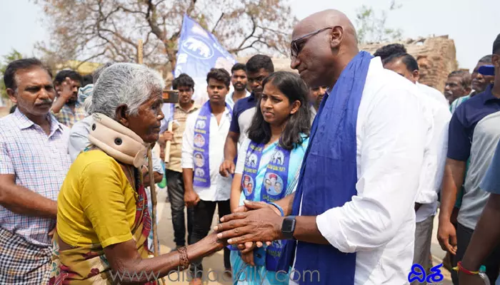 ఏడేళ్లుగా మాయమాటలు చెబుతున్న కేసీఆర్‌ను ఎవరూ కాపాడలేరు: ఆర్ఎస్ ప్రవీణ్ కుమార్