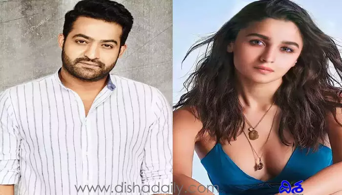 JR NTR తో జతకట్టడానికి రెడీ అయిన రామ్ చరణ్ హీరోయిన్