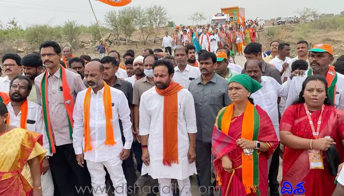 Kishan Reddy: డైనింగ్ టేబుల్ మీద తెలంగాణ ప్రజల జీవితాలు : కేంద్ర మంత్రి కిషన్ రెడ్డి