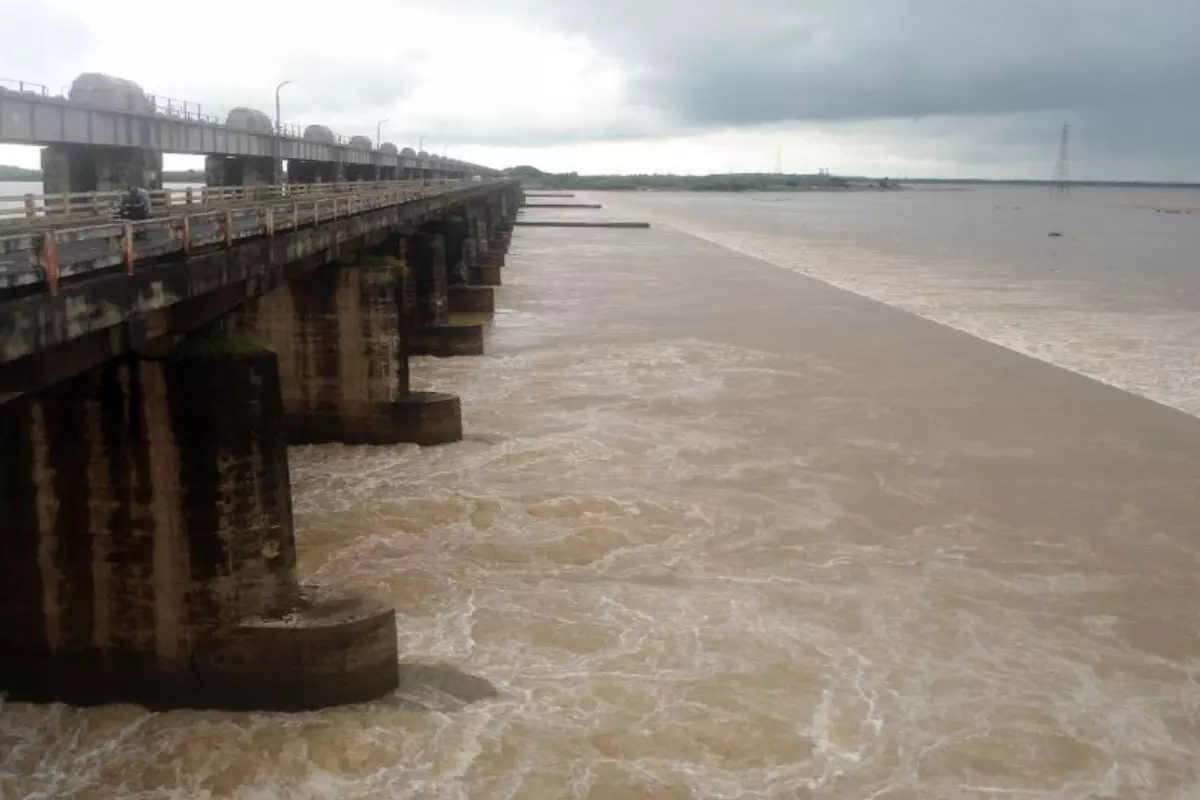 Godavari Crosses Third Danger Mark at Dhavaleswaram barrage