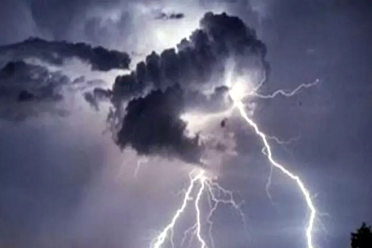 14 People killed Due to thunderbolt in Uttar Pradesh