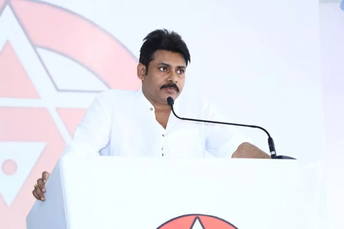 Breaking: సీఎం జగన్ బాటలో పవన్..  ఫస్ట్ లిస్ట్ విడుదల