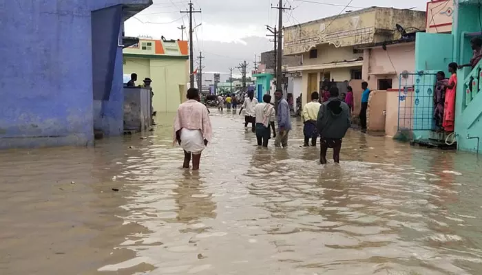 పుల్లూరులో ఫుల్లు వర్షం (వీడియో)