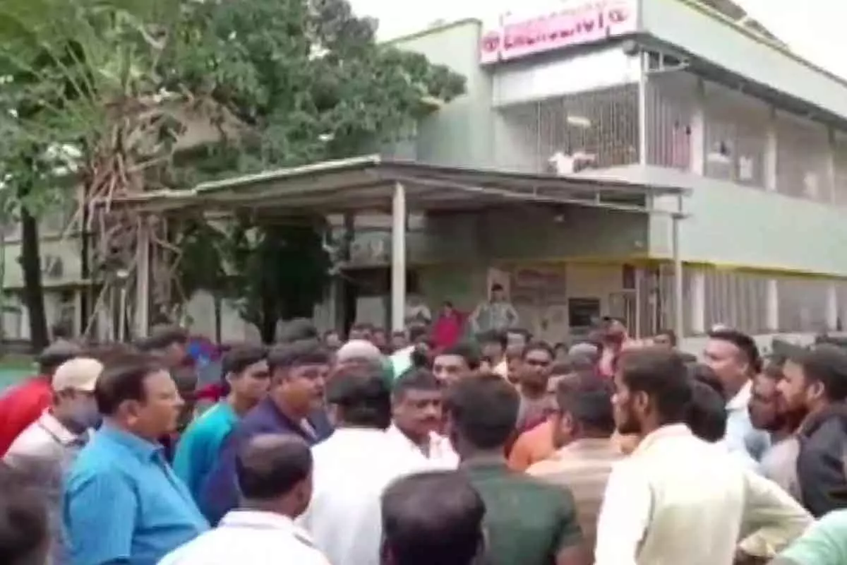 2 Killed in Gas leak at Parganas Factory in west Bengal