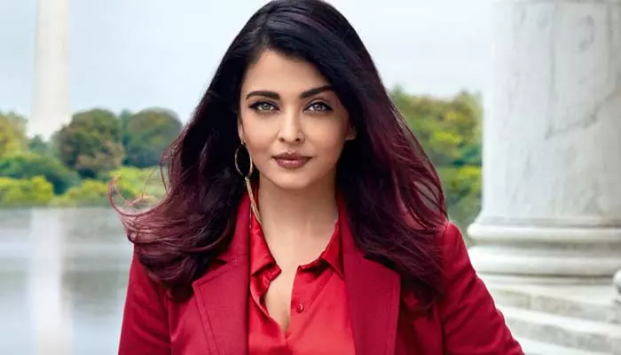 పురుషాధిక్య సమాజంలో స్త్రీ ఎదగడం సవాలే: Aishwarya Rai Bachchan