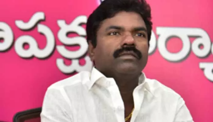 ఎమ్మెల్యే రసమయికి షాక్... !