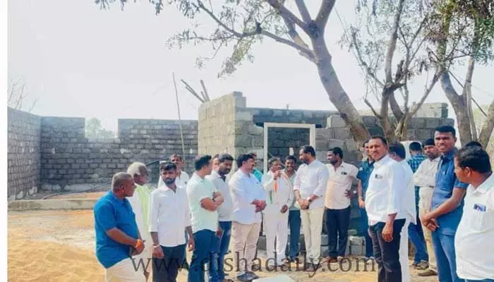 సొంత డబ్బులతో ఎల్లమ్మ తల్లి ఆలయానికి MLA రఘునందన్ రావు అభివృద్ధి