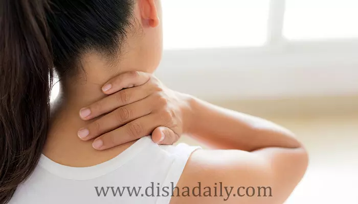 Tips to Prevent Neck Pain :మెడనొప్పి వేధిస్తోందా.. అయితే ఇలా ట్రై  చేయండి !