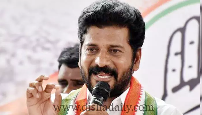 గవర్నర్, KCR ఇద్దరూ క్షమాపణలు చెప్పాలి:Revanth Reddy