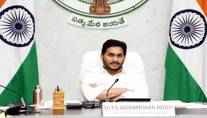 ఎస్సీ, ఎస్టీలకు పథకాల కోత తగునా?