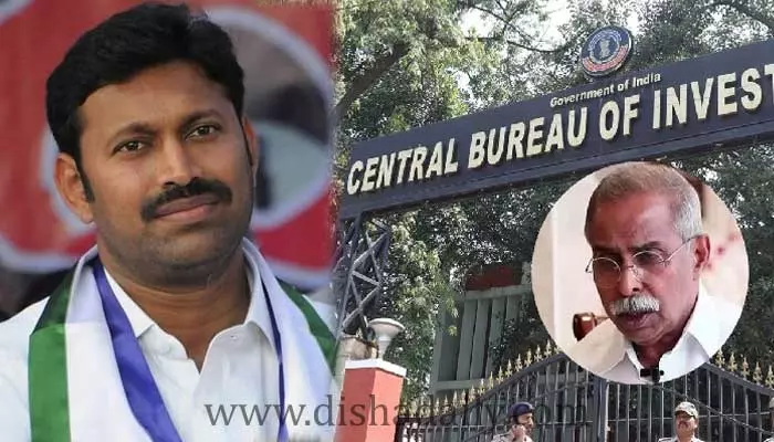 Vivekha Murder Case: అవినాష్‌రెడ్డిని ప్రశ్నిస్తోన్న సీబీఐ అధికారులు