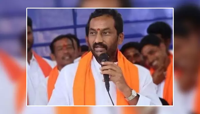 మంత్రి కేటీఆర్‌తో చర్చకు తాను సిద్ధం: BJP MLA Raghunandan Rao