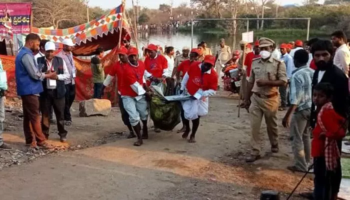 విషాదం.. ఏడుపాయలలో గజ ఈత గాడు మృతి