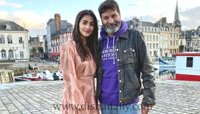 Pooja Hegde: త్రివిక్ర‌మ్.. పూజా హెగ్డే కోసం రూ.2 కోట్ల విలువైన  కారు కొన్నాడట.. ఎందుకో తెలుసా ?