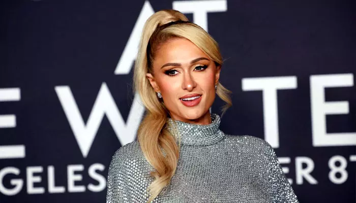 Paris Hilton: బాత్‌రూమ్‌లోనూ ఆమెను వదలని నిర్మాత?