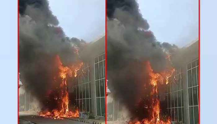 Fire Accident: రేణిగుంట ఎయిర్‌పోర్టు సమీపంలో భారీ అగ్నిప్రమాదం