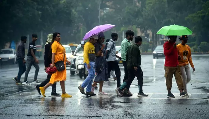 కొనసాగనున్న ఎల్లో వార్నింగ్.. మరో రెండు రోజులు వర్షాలు