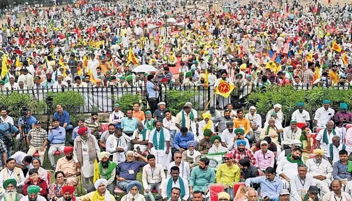 రైతాంగ డిమాండ్లకు ఉద్యోగుల మద్దతు