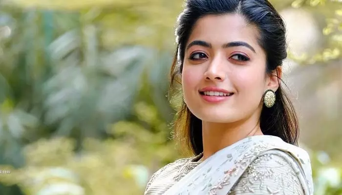 Rashmika: ఆ స్టెప్ వేయడం నా వల్ల కాదు.. ప్లీజ్ ఇక అడగొద్దు