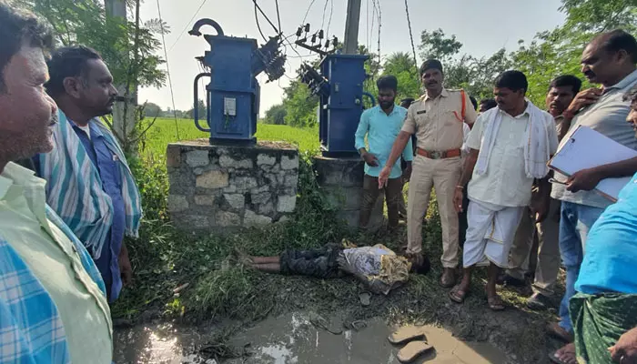 విద్యుత్ షాక్⁬తో రైతు మృతి