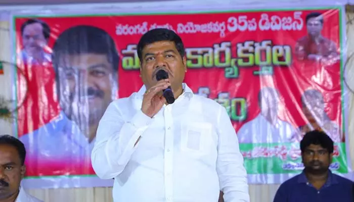 కార్యకర్తలే బీఆర్ఎస్ కు బలం: ఎమ్మెల్యే నరేందర్