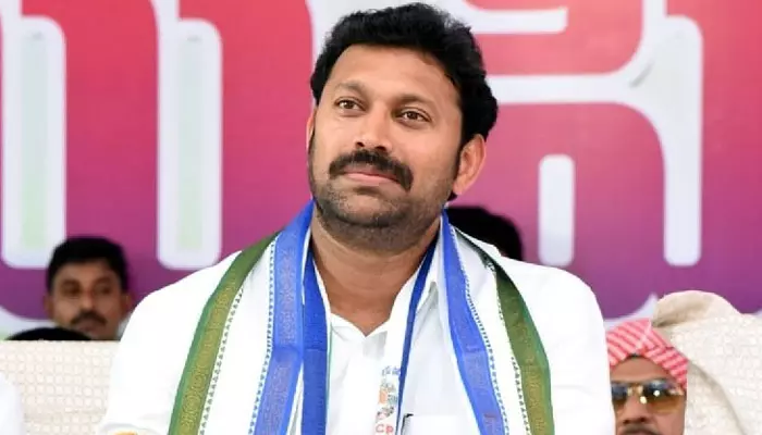 CBI: భాస్కర్ రెడ్డి, ఉదయ్‌కుమార్ రెడ్డికి ముగిసిన విచారణ... అవినాశ్‌రెడ్డికి కంటిన్యూ