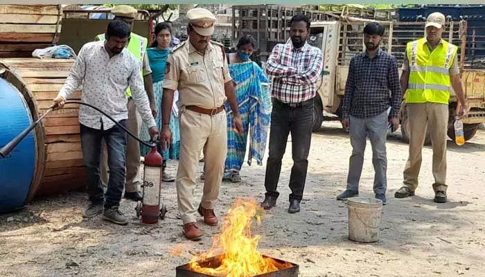 ఎన్పీడీసీఎల్ లో అగ్ని ప్రమాదాల పై అవగాహన..