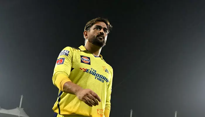 T20 క్రికెట్‌లో చరిత్ర సృష్టించిన MS ధోని