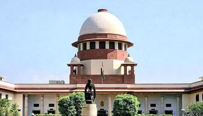 Supreme Court: కేంద్రం, తెలంగాణ ప్రభుత్వానికి నోటీసులు