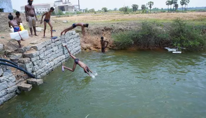 పిల్లలు జర భద్రం..