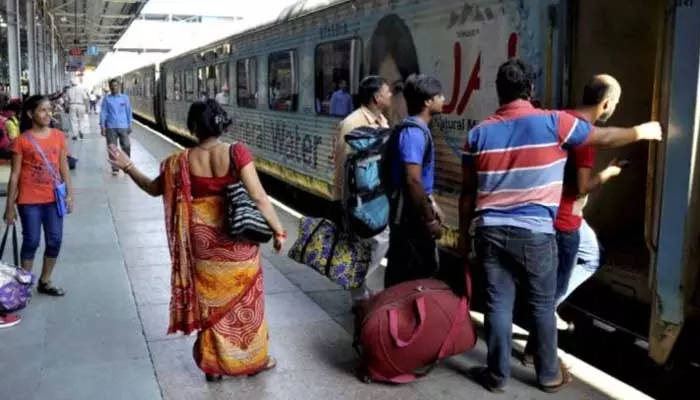 Odisha Train Accident: కోరమాండల్ ఎక్స్‌ప్రెస్‌లో178 మంది ఏపీ వాసులు