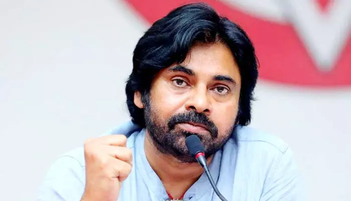 Pawan Kalyan : పవన్ కల్యాణ్‌కు అనారోగ్యం.. ఆందోళనలో ఫ్యాన్స్!