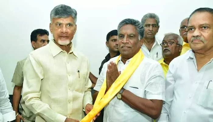 TDP: టీడీపీలోకి కృష్ణా జిల్లా వైసీపీ కీలక నేతలు.. చంద్రబాబు ఏమన్నారంటే..