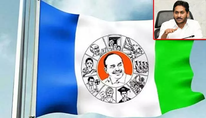 Darsi: వైసీపీలో మారుతున్న సమీకరణాలు... ఒక్కొక్కరిగా బయటకు అసంతృప్త ఎమ్మెల్యేలు