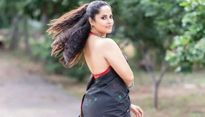 Anasuya Bharadwaj : అనసూయ ప్రైవేట్ పార్ట్స్‌పై దారుణమైన కామెంట్స్!