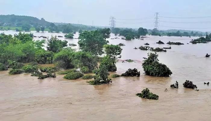 కుప్టి ప్రాజెక్ట్ నిర్మిస్తే కడెం సేఫ్.. పట్టించుకోని ప్రభుత్వం