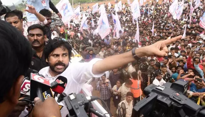 Pawan: ఆ 600 ఎకరాల భూ కబ్జాపై సీఎం సమాధానం చెప్పాల్సిందే..!