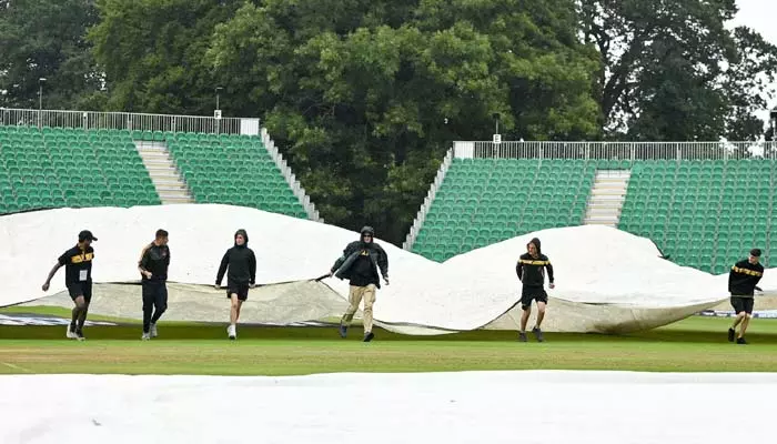 India vs Ireland: ఐర్లాండ్‌తో మూడో టీ20.. మ్యాచ్‌కు అంతరాయం కలిగిస్తున్న వరుణుడు