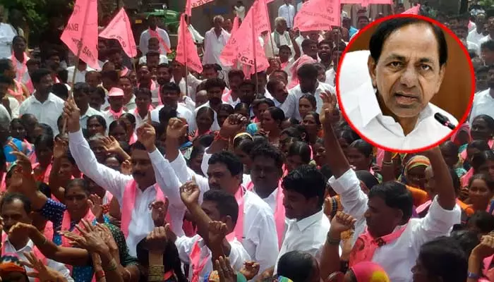 కామారెడ్డి నుంచి KCR పోటీ.. 9 గ్రామపంచాయతీల సంచలన నిర్ణయం