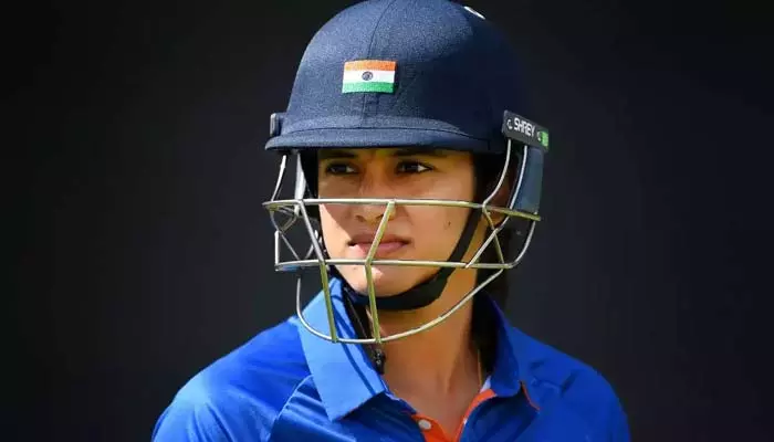 Smriti Mandhana: మంధాన షాకింగ్ డెసిషన్.. దేశం కోసం బడా లీగ్‌కు దూరం!