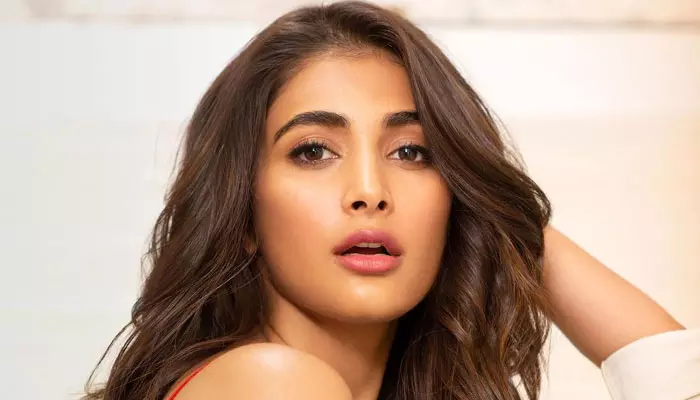 Pooja Hegde: ఈ రోజు బుట్ట బొమ్మ పూజా హెగ్డే బర్త్డే..