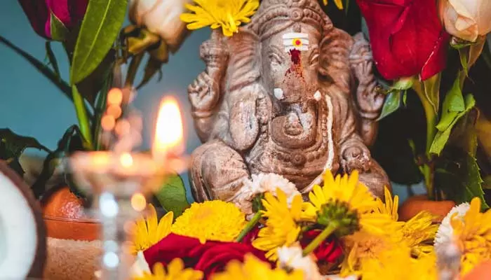 Ganesh Chaturthi : గణేషుడికి వీటిని సమర్పిస్తే ఇంట్లో అన్నీ శుభాలే..