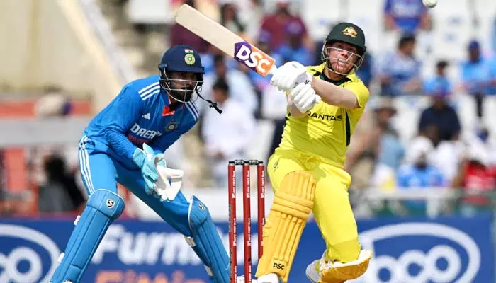 IND VS AUS 1st ODI: డేవిడ్‌ వార్నర్‌ అరుదైన ఘనత..