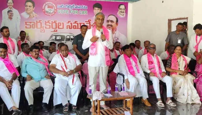 అక్టోబర్ 15న హుస్నాబాద్ కు రానున్న కేసీఆర్