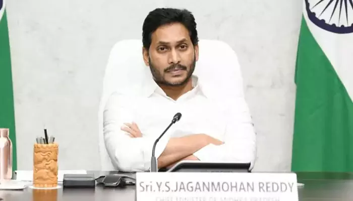 ఏపీలో రేషన్ కార్డు ఉన్నోళ్లకు తీపికబురు